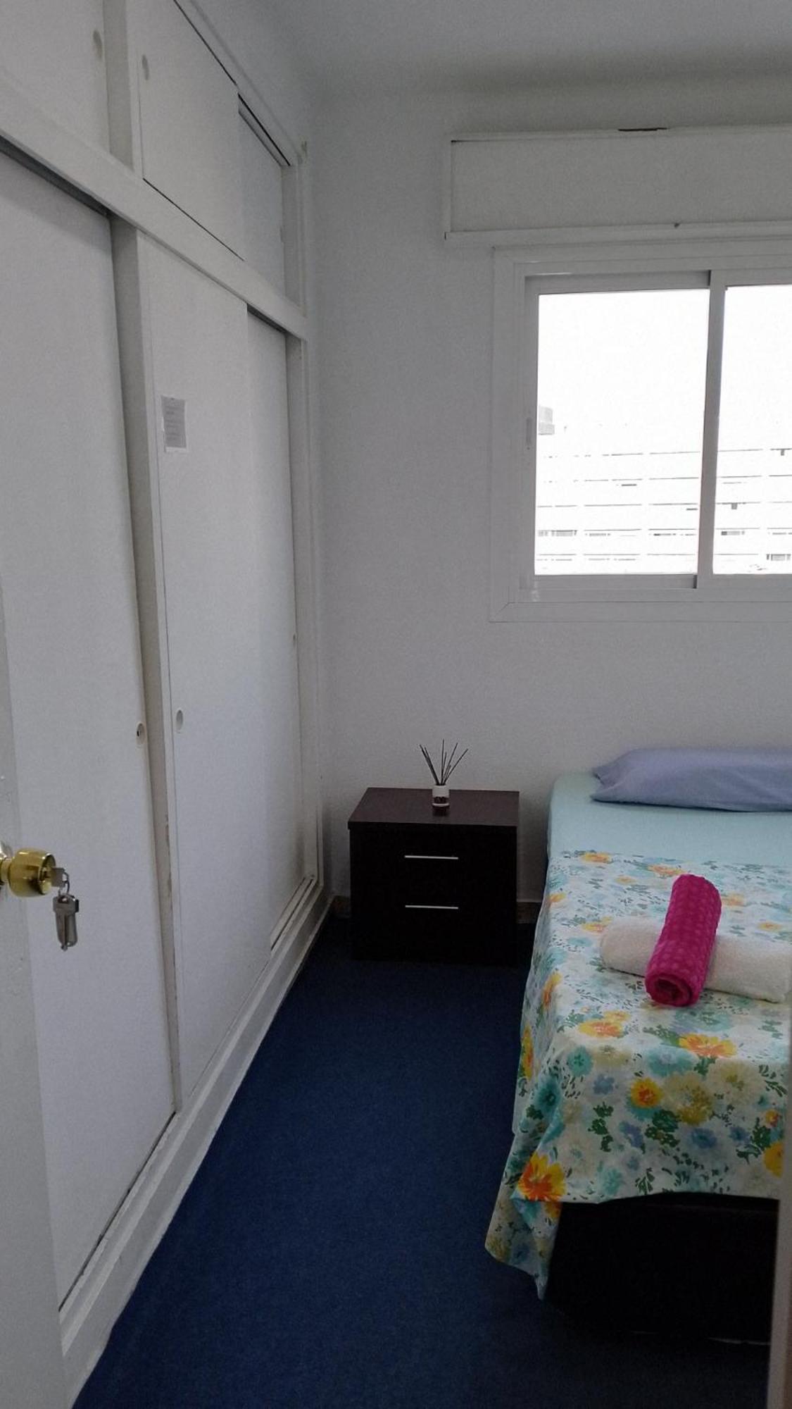 Habitacion Privada Centro Malaga Cerca Tren Maria Zambrano Y Playa Muy Buena Conexion Wifi Exterior foto